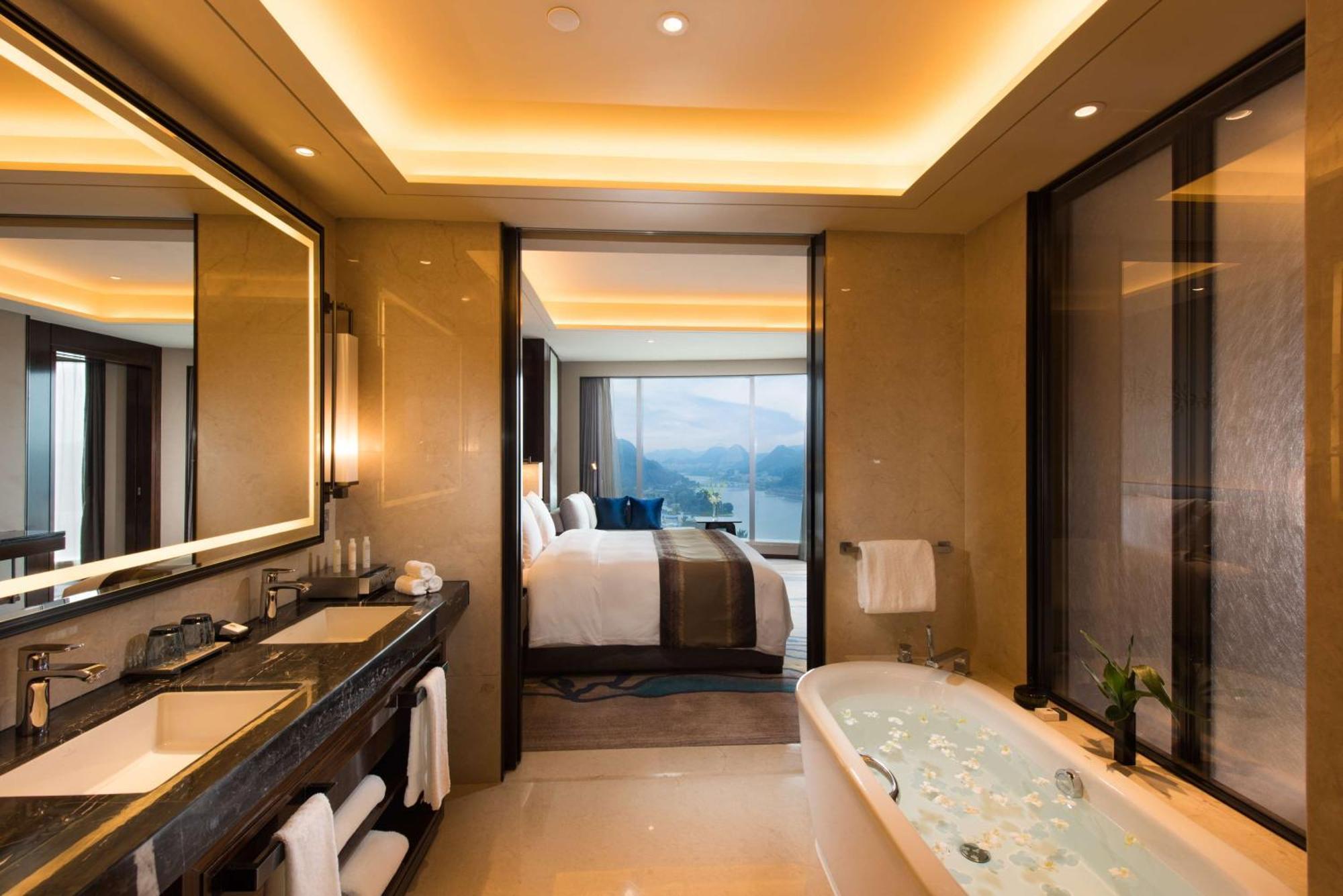 Doubletree By Hilton Hotel Anshun Exteriör bild